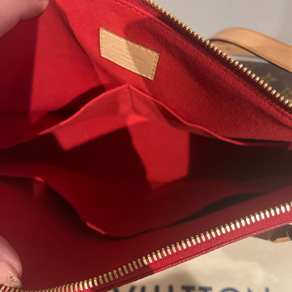 Authentic Lv - image 5